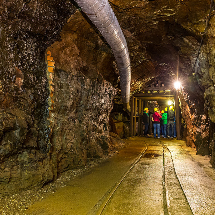 Zinnkammern-Poehla-Fuehrungen Führung im Besucherbergwerk