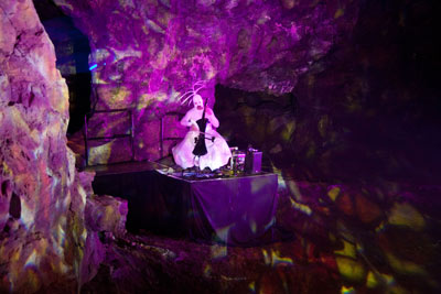 g_Artmontan_110 Artmontan in den Zinnkammern