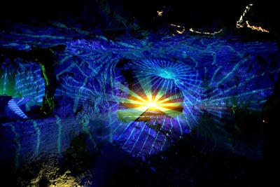 g_LEC-Poehla-25 Lasershow im Bergwerk